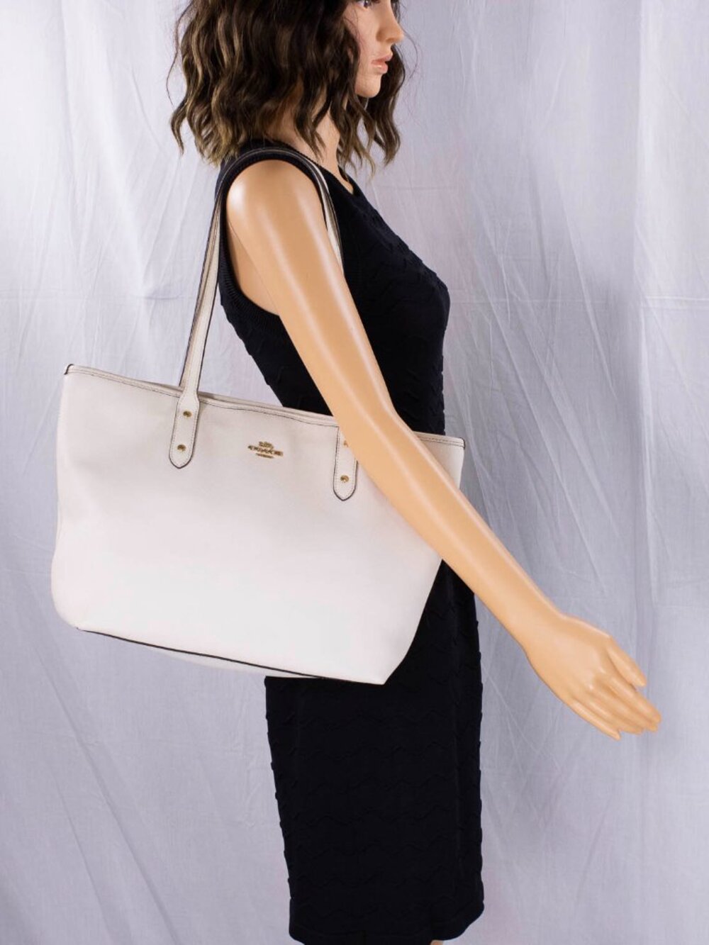 Coach F58848 City Zip Tote Chalk White Crossgrain Leather Gold Hardware 2015 - Picture 14 of 14